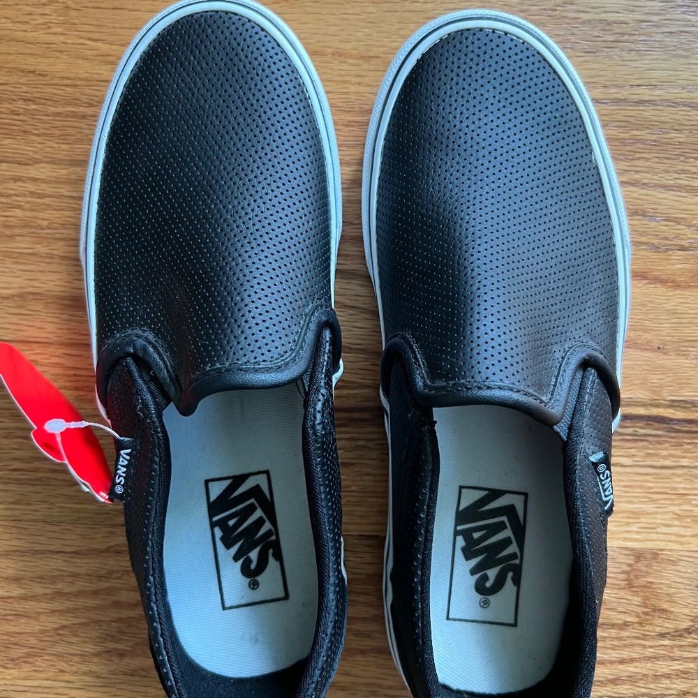 Vans “Off The Wall” black perforated leather slip on sneakers women’s 6.5 NWT